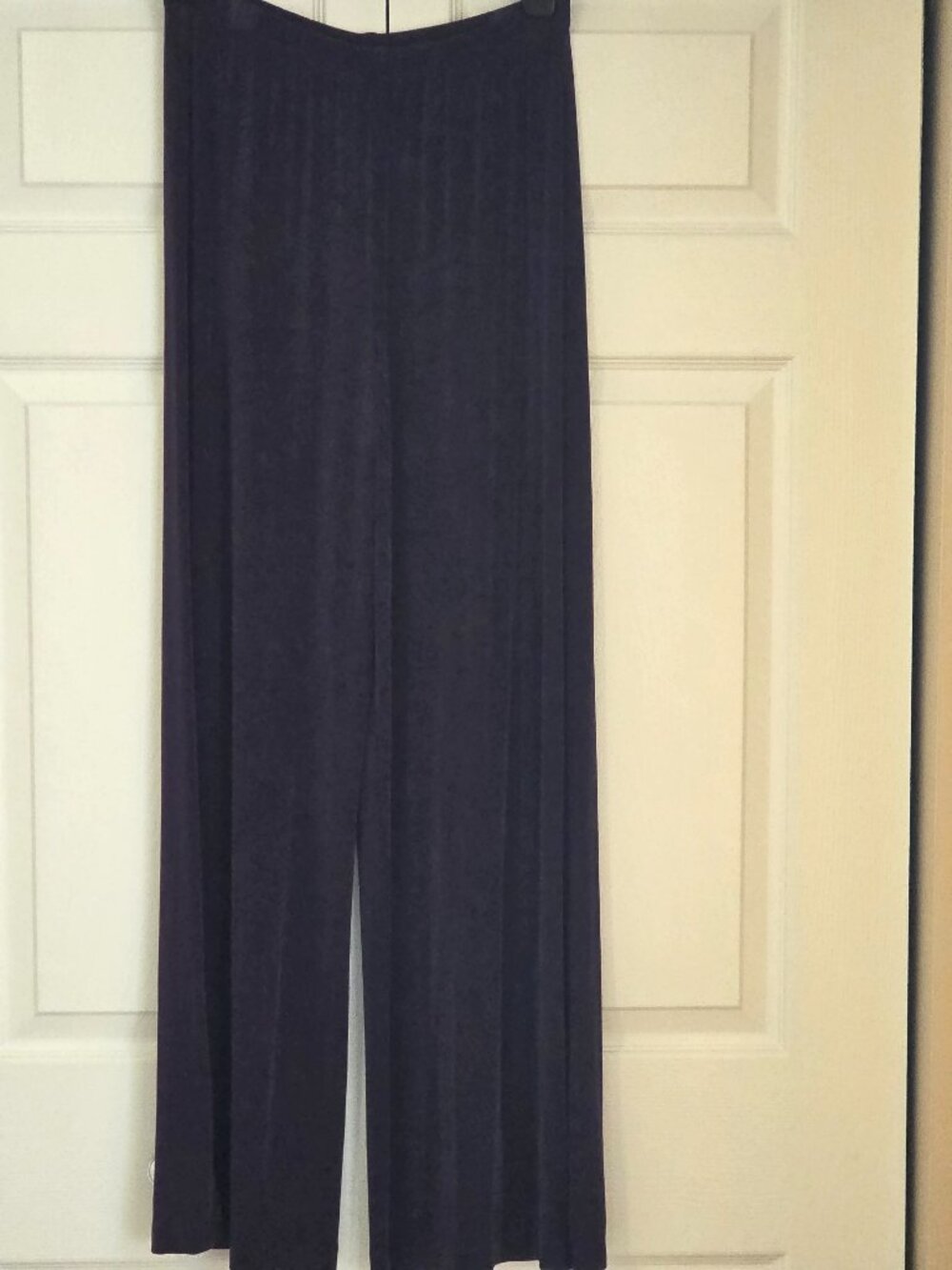 Chico’s Traveler’s Purple No Tummy Pants Size 1R / M / us 8